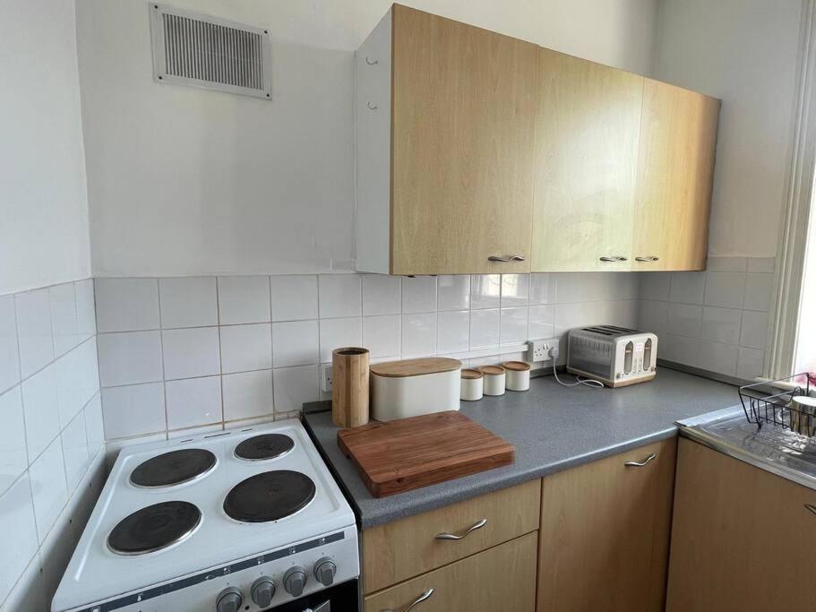 One/Two Bedroom Apartment Close To Sea & Centre Hastings Exterior foto
